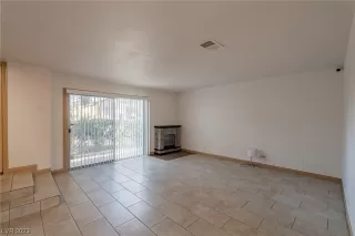 Photo #1: 2519213 Listing 