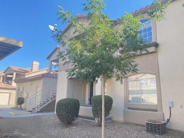 MLS: 2519227 Condo For Sale