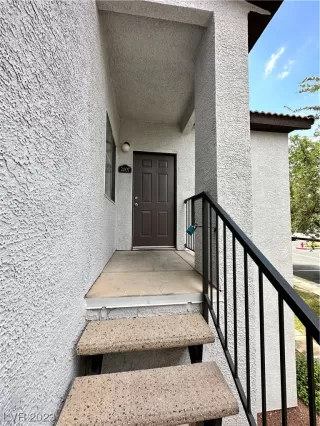 Photo #1: 2519237 Listing 