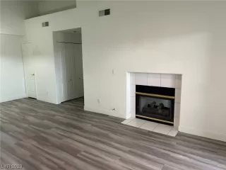 Photo #1: 2519253 Listing