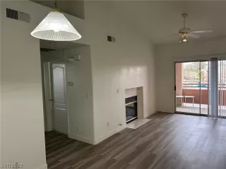 Photo #2: 2519253 Listing