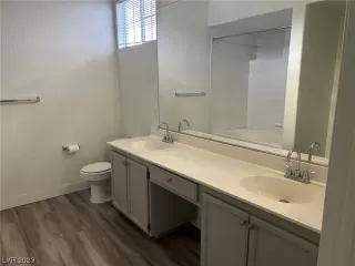 Photo #5: 2519253 Listing