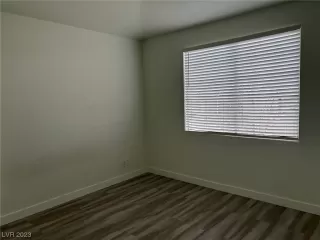 Photo #6: 2519253 Listing