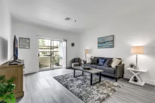 Photo #5: 2519257 Listing