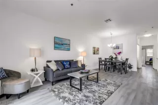 Photo #6: 2519257 Listing