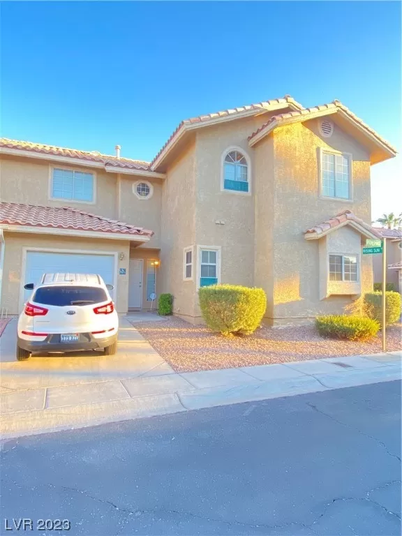 MLS: 2519259 Condo For Sale