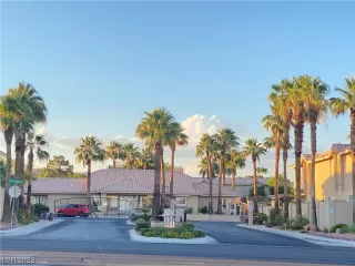 Photo #2: 2519259 Listing