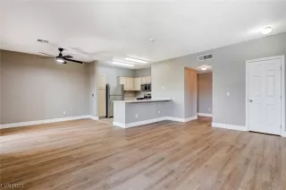 Photo #5: 2519260 Listing 