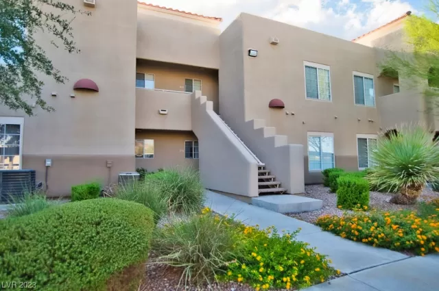 MLS: 2519273 Condo For Sale