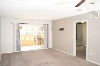 Photo #2: 2519273 Listing