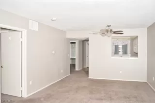 Photo #3: 2519273 Listing