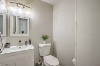 Photo #6: 2519290 Listing