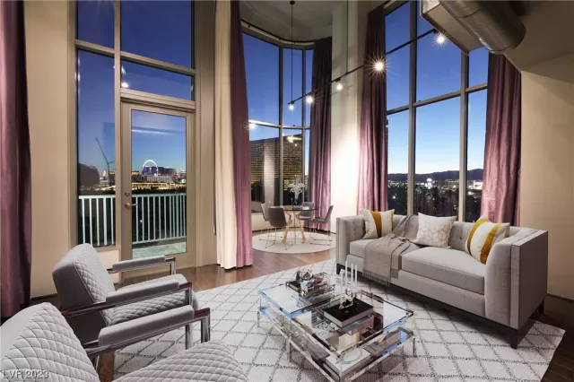 MLS: 2519336 Condo For Sale