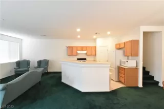 Photo #1: 2519374 Listing