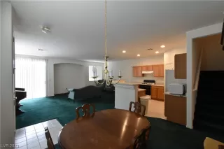 Photo #2: 2519374 Listing