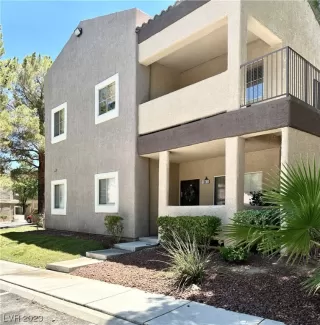 Photo #1: 2519384 Listing 