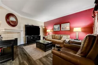 Photo #5: 2519384 Listing 