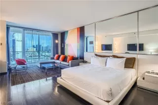 Photo #5: 2519399 Listing 