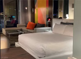 Photo #6: 2519399 Listing 