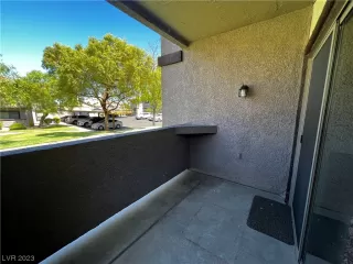 Photo #4: 2519451 Listing 