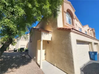 Photo #1: 2519529 Listing 