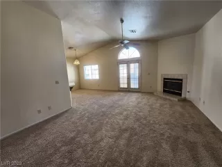 Photo #4: 2519529 Listing 