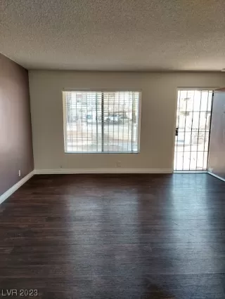 Photo #2: 2519535 Listing 