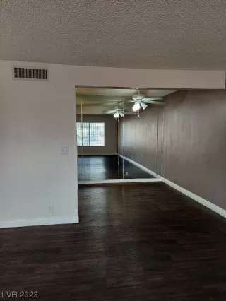 Photo #3: 2519535 Listing 