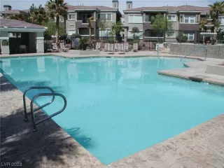 Photo #1: 2519540 Listing 