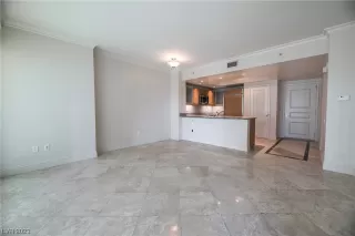 Photo #2: 2519548 Listing 