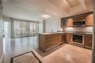Photo #5: 2519548 Listing 