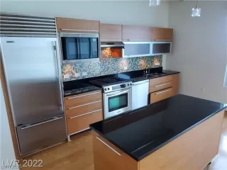 Photo #5: 2519551 Listing 