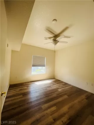 Photo #4: 2519558 Listing 