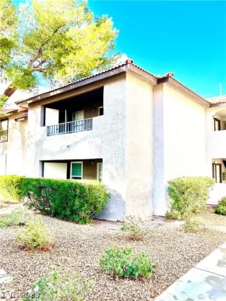 Photo #4: 2519602 Listing 