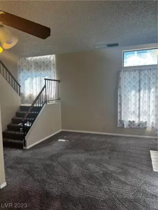 Photo #4: 2519603 Listing 