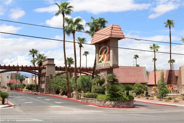 MLS: 2519606 Condo For Sale