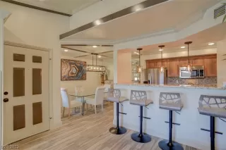 Photo #3: 2519609 Listing 