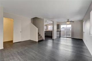 Photo #3: 2519624 Listing