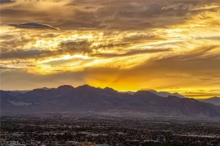 Photo #2: 2519654 Listing 