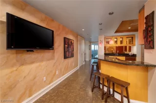 Photo #4: 2519654 Listing 