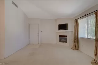 Photo #5: 2519661 Listing 