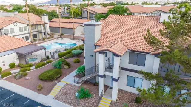 MLS: 2519694 Condo For Sale