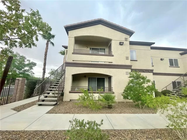 MLS: 2519706 Condo For Sale