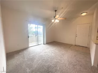 Photo #5: 2519706 Listing 