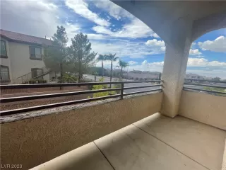 Photo #6: 2519706 Listing 