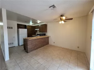 Photo #5: 2519726 Listing 