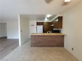 Photo #6: 2519726 Listing 