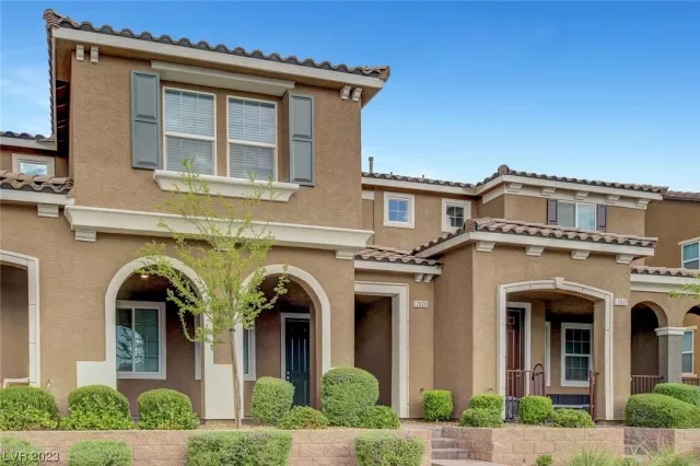 MLS: 2519741 Condo For Sale