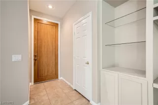 Photo #3: 2519763 Listing