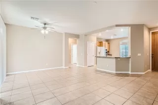 Photo #6: 2519763 Listing